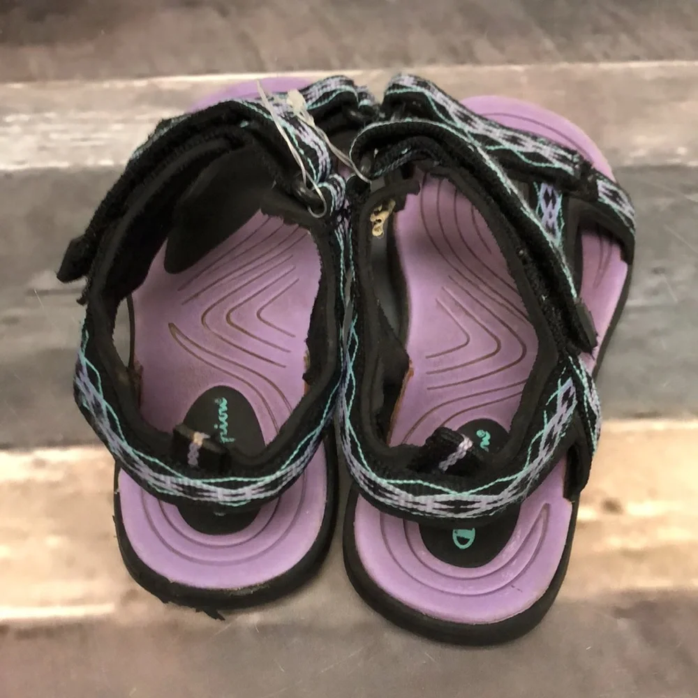 Champion strappy sandals adventure hiking water shoes youth‎ kids size 2
